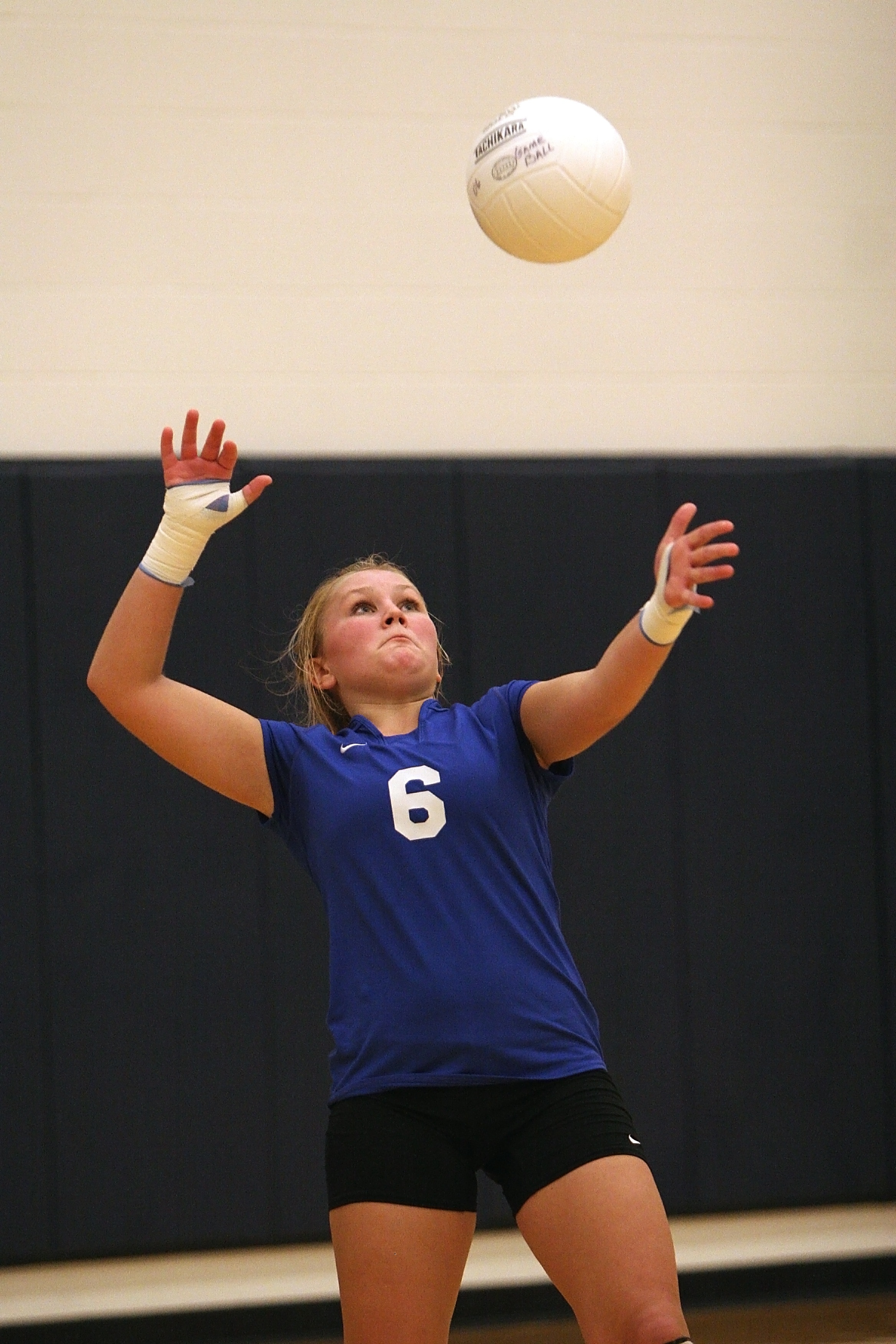 Volley ball player image