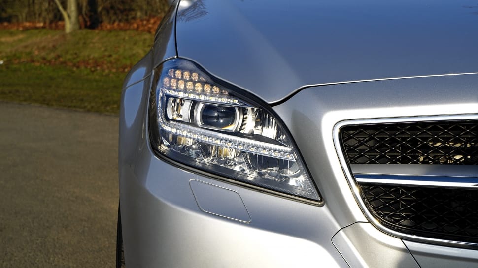 Close Up Of Vehicle Headlight Free Image Peakpx