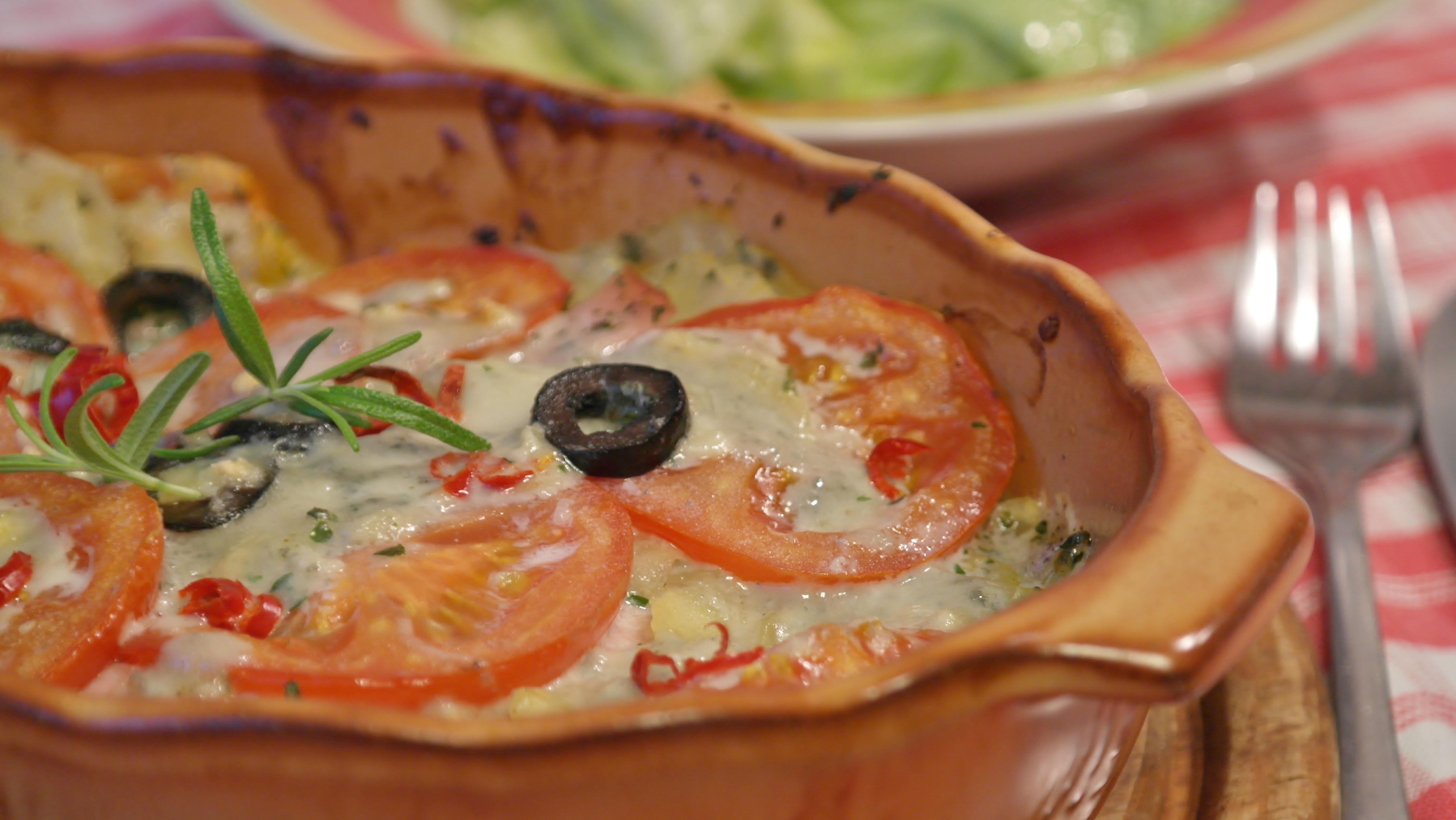 Kohlrabi, Cheese, Tomatoes, Eat, food and drink, seafood