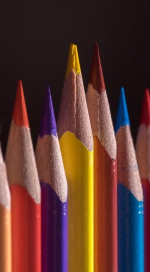 color pencil set thumbnail