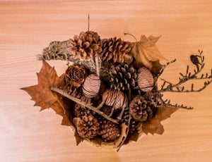 brown pine cone table decor thumbnail