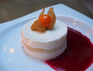 physalis topped round pastry thumbnail