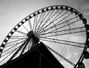 white Ferris wheel thumbnail
