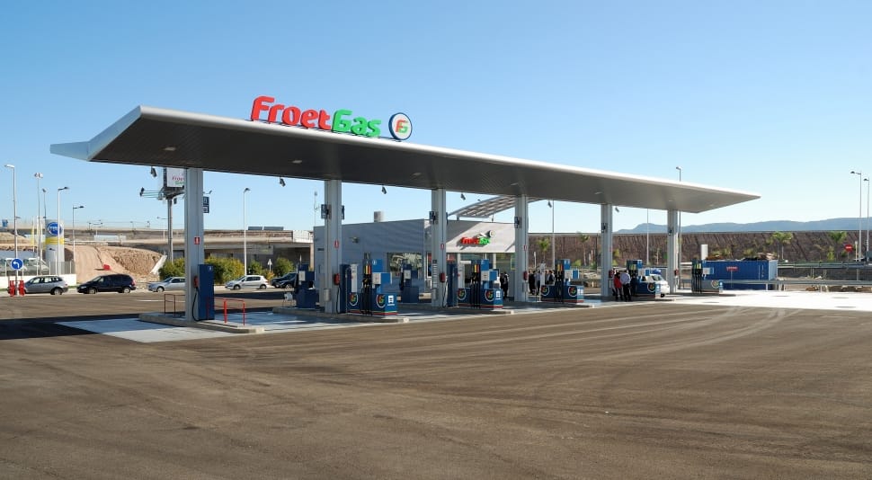 froet gas station preview