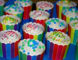 multicolored cupcakes thumbnail