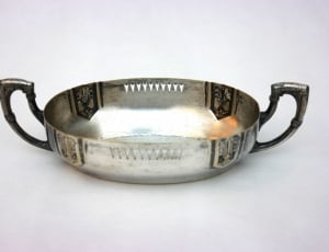 stainless steel oval pan with handle thumbnail