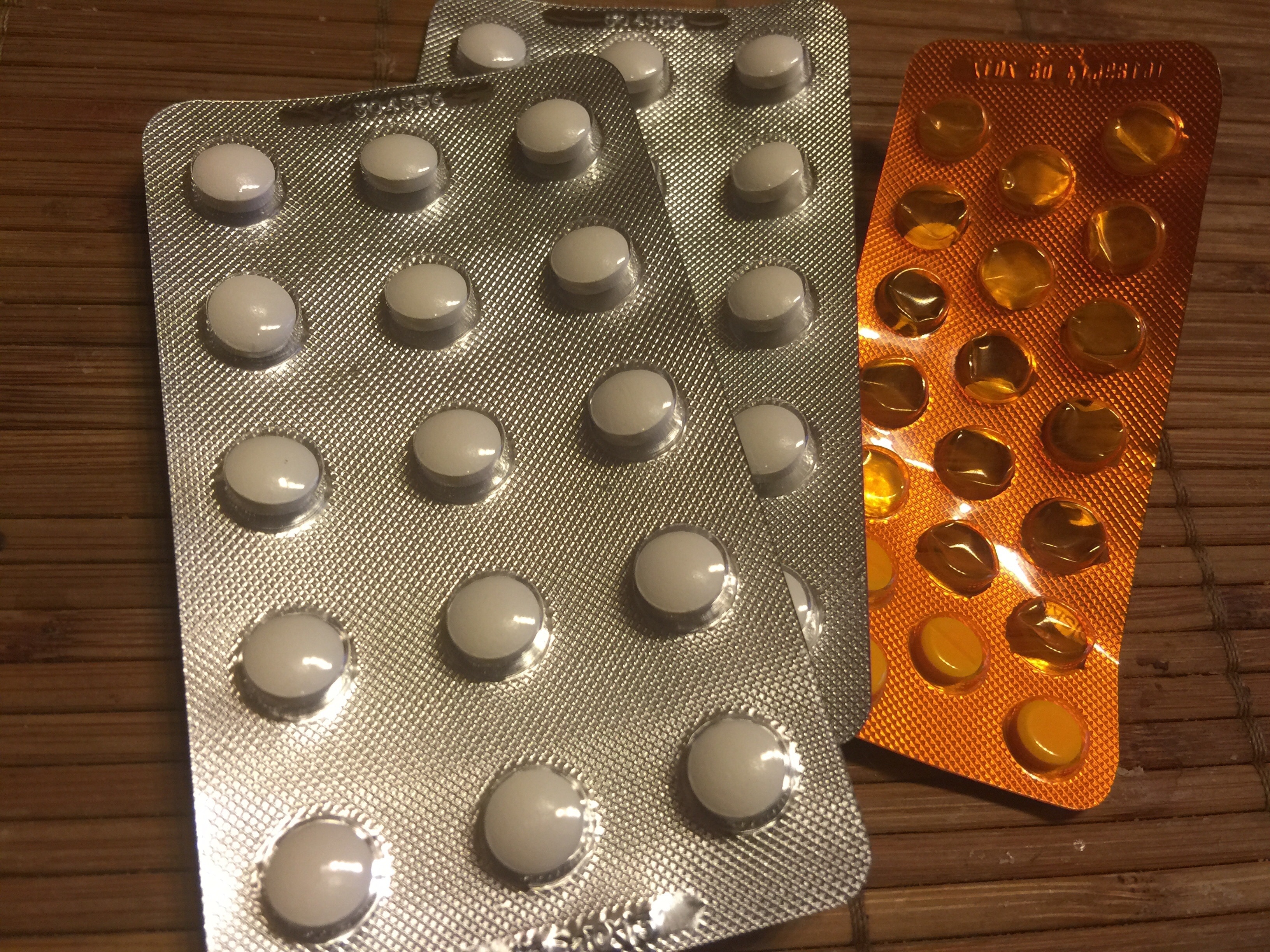 Tablets, Medicines, Medications, Tabsy, pill, healthcare and medicine