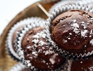 choco cupcakes thumbnail