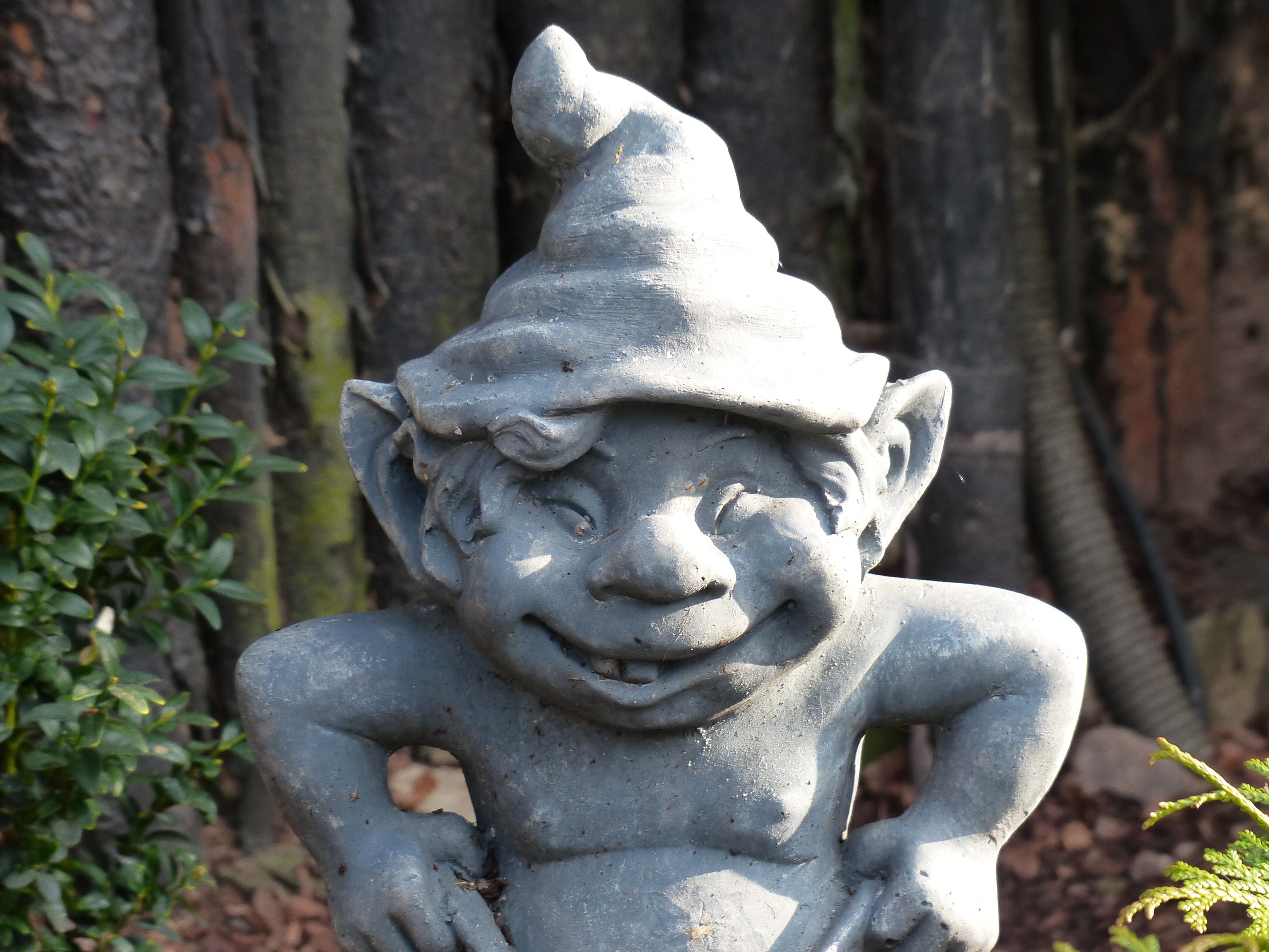 gray elf statue