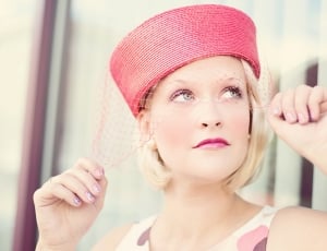 women's pink mesh cap thumbnail