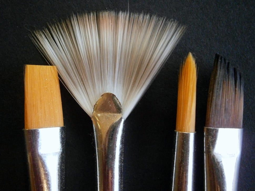assorted paintbrushes preview