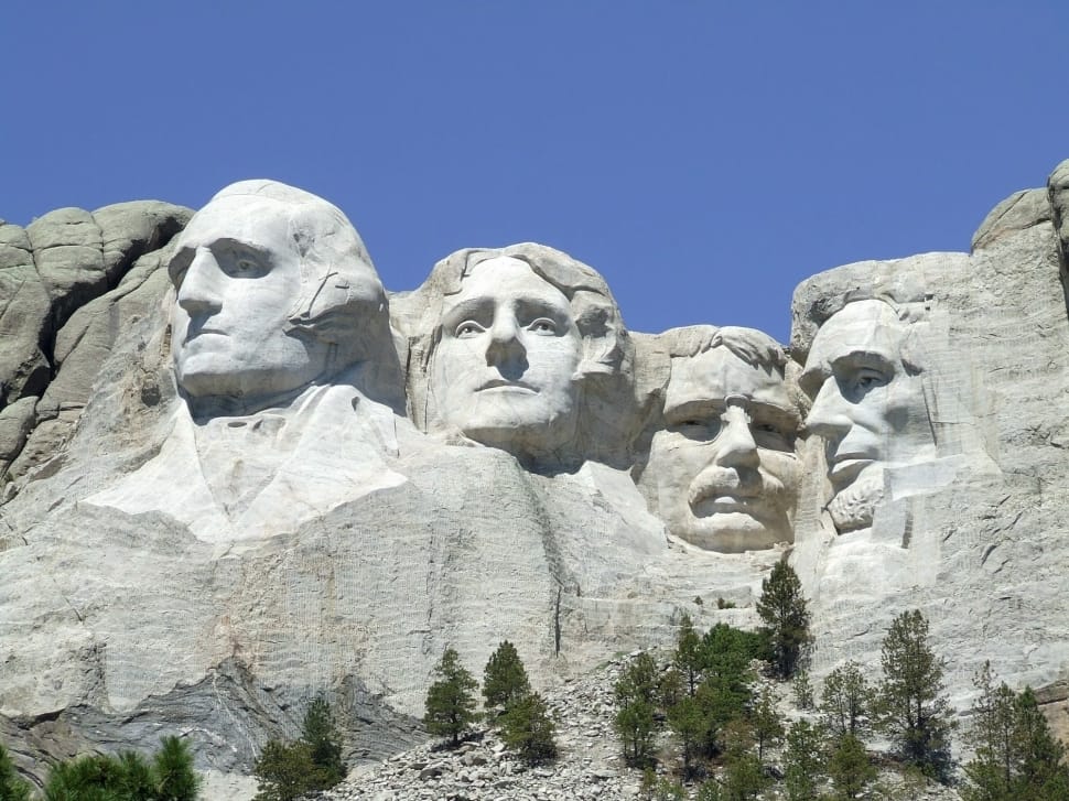 mount rushmore at day time preview