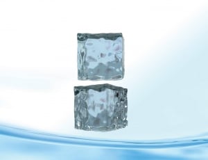 clear cube above water thumbnail