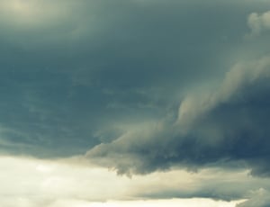 white and gray cloud formation thumbnail