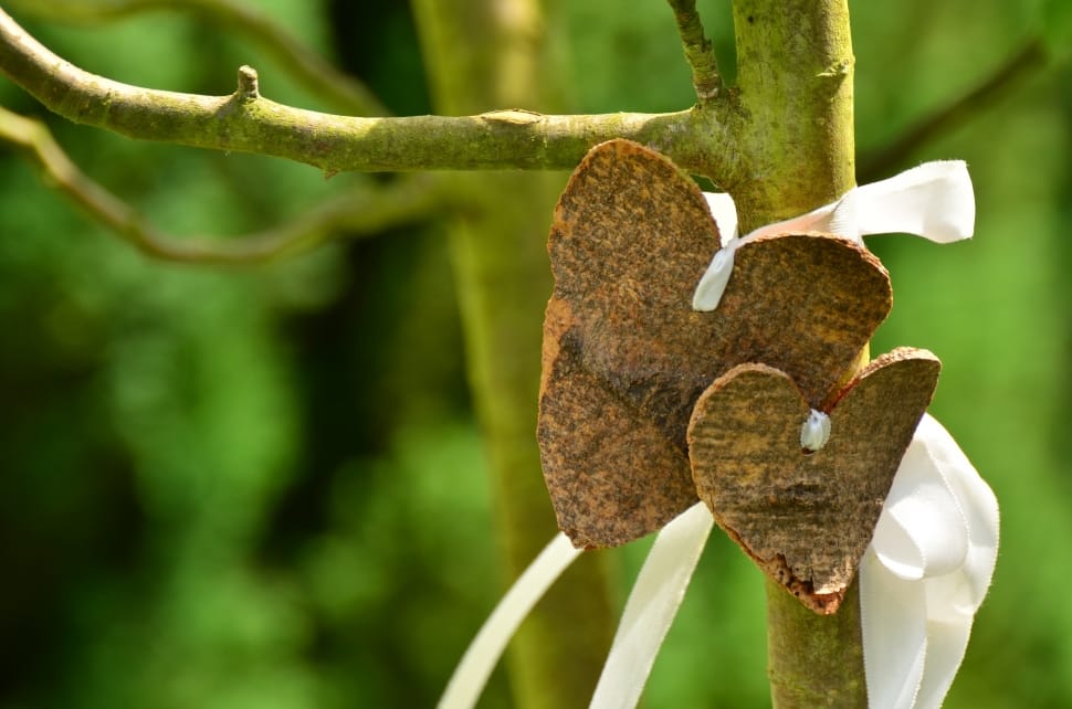 brown wooden heart decor preview