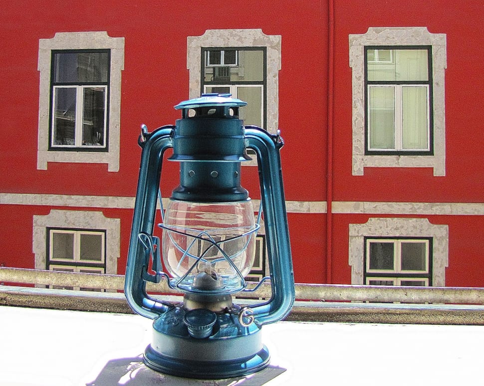 grey and clear glass kerosene lantern preview