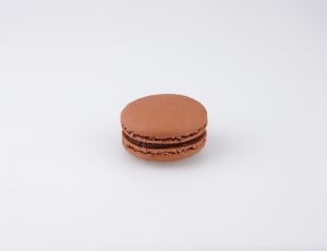 brown round cookie thumbnail