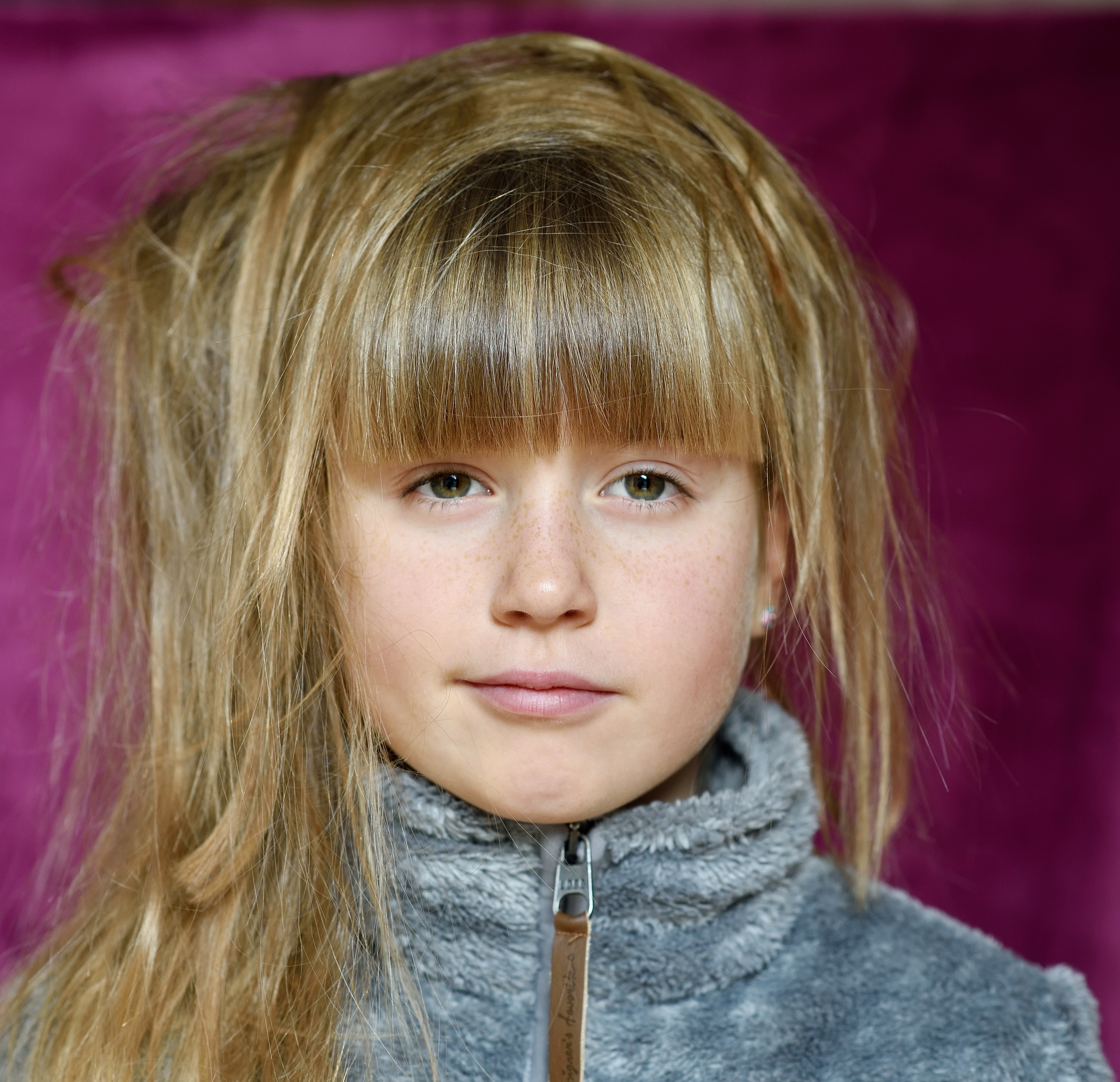 View, Face, Expression, Girl, Child, blond hair, children only