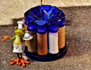 blue and clear glass condiments shaker set thumbnail