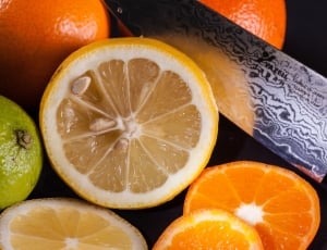 slices orange and lemon thumbnail