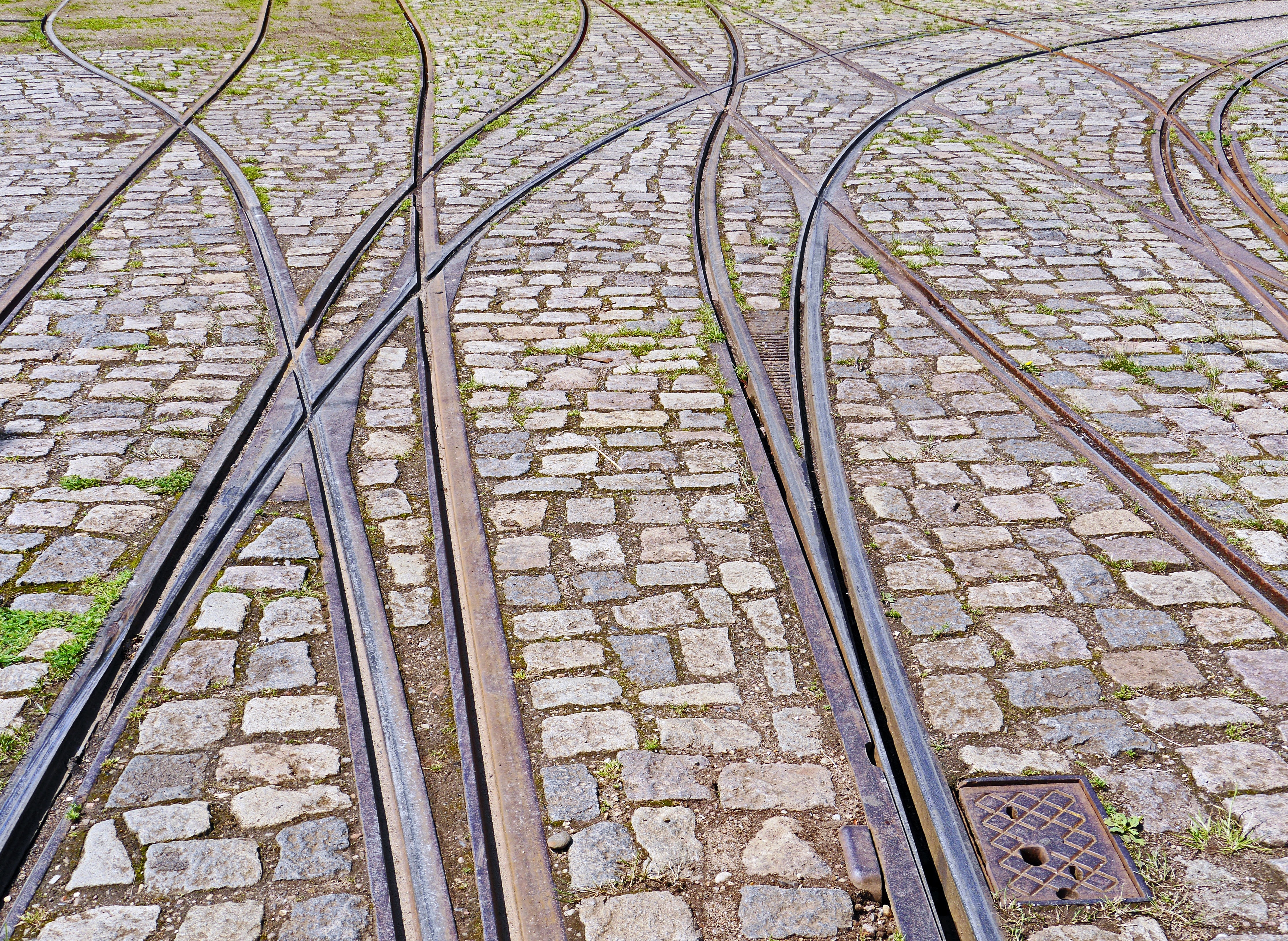 train tracks