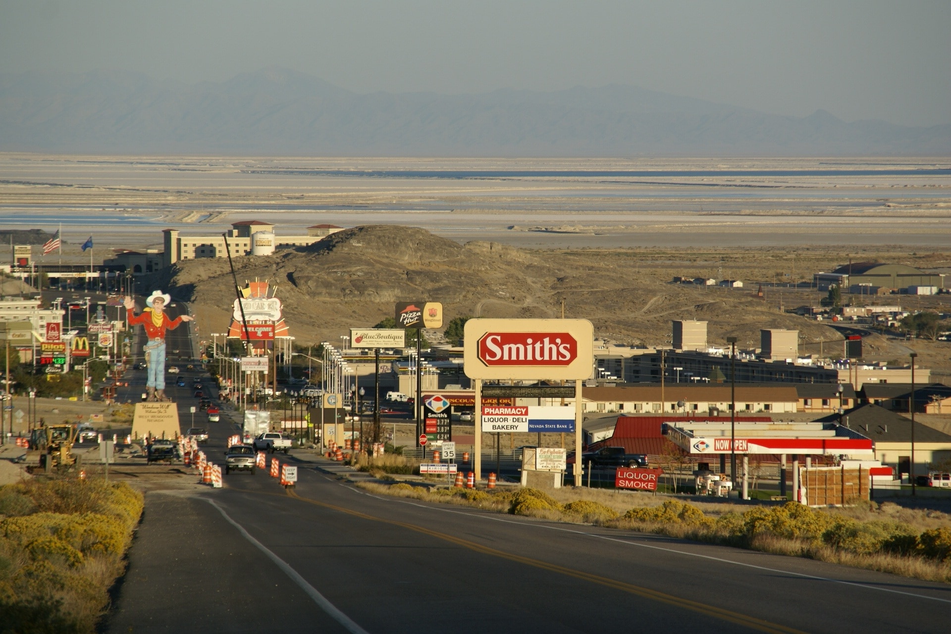 Usa, Nevada, Desert, Wendover, outdoors, road