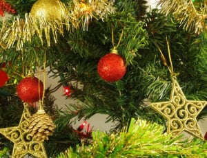 red baubles and stars christmas tree decor thumbnail