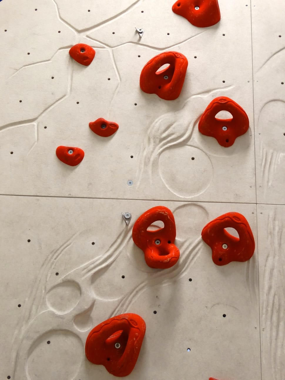 red wall climbing grip preview