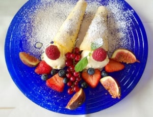 sliced fruit with ice cream thumbnail