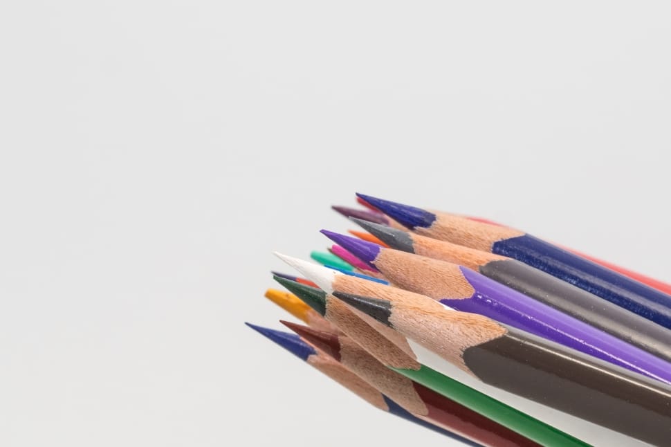 assorted colors of coloring pencils set preview
