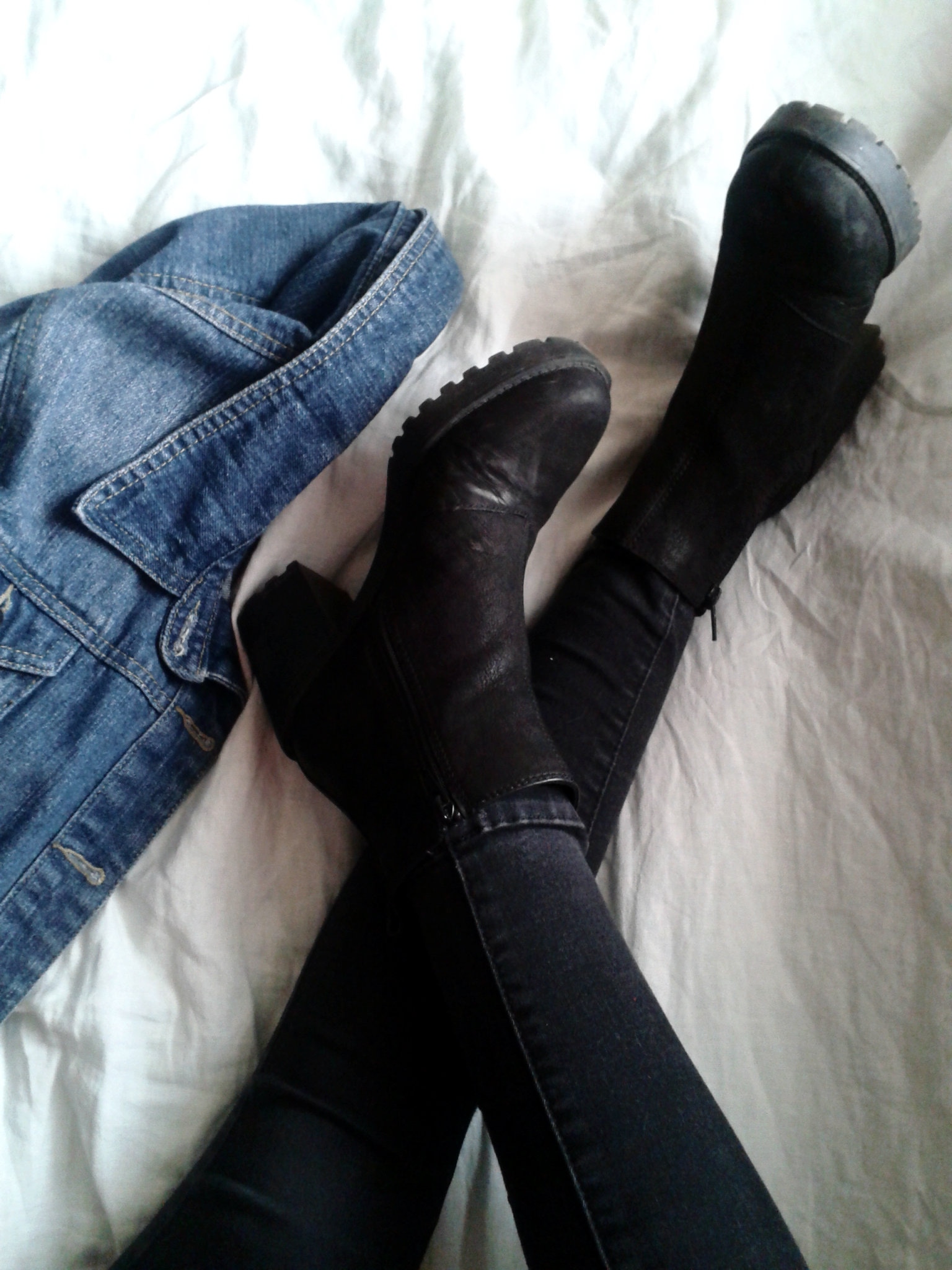 women's black suede heeled boots