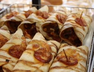 rolled pizza thumbnail
