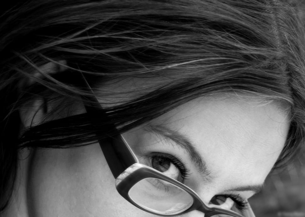 women's black frame eyeglasses preview