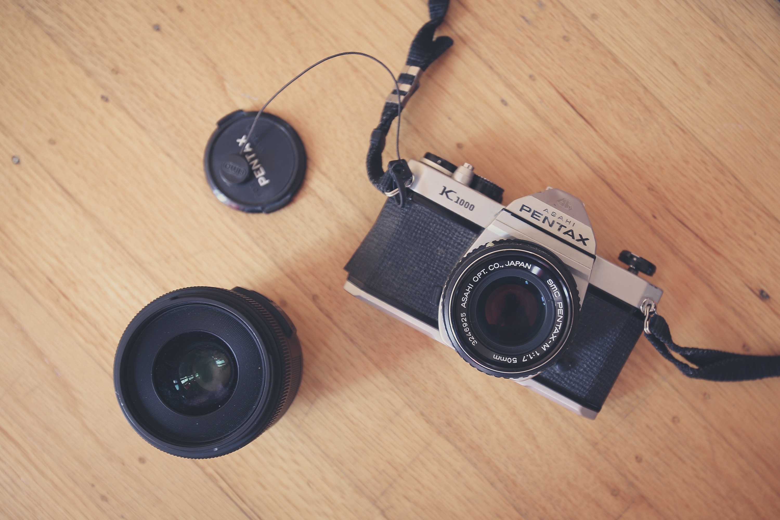 black and grey pentax camera