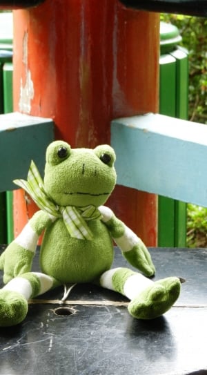 green frog plush toy thumbnail