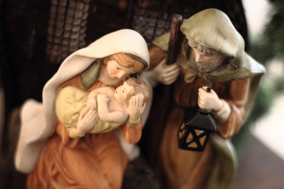 ceramic nativity figurine preview