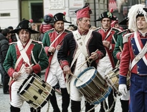 Men in historical clothing on parade thumbnail