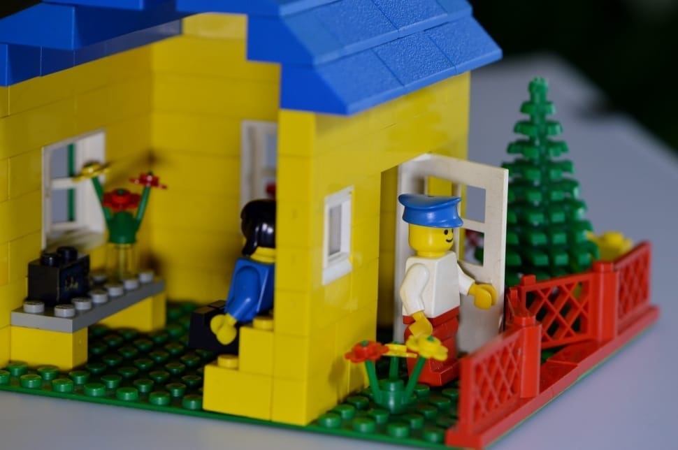 green blue and yellow lego house toy preview