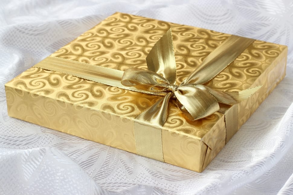beige ribbon gift box preview