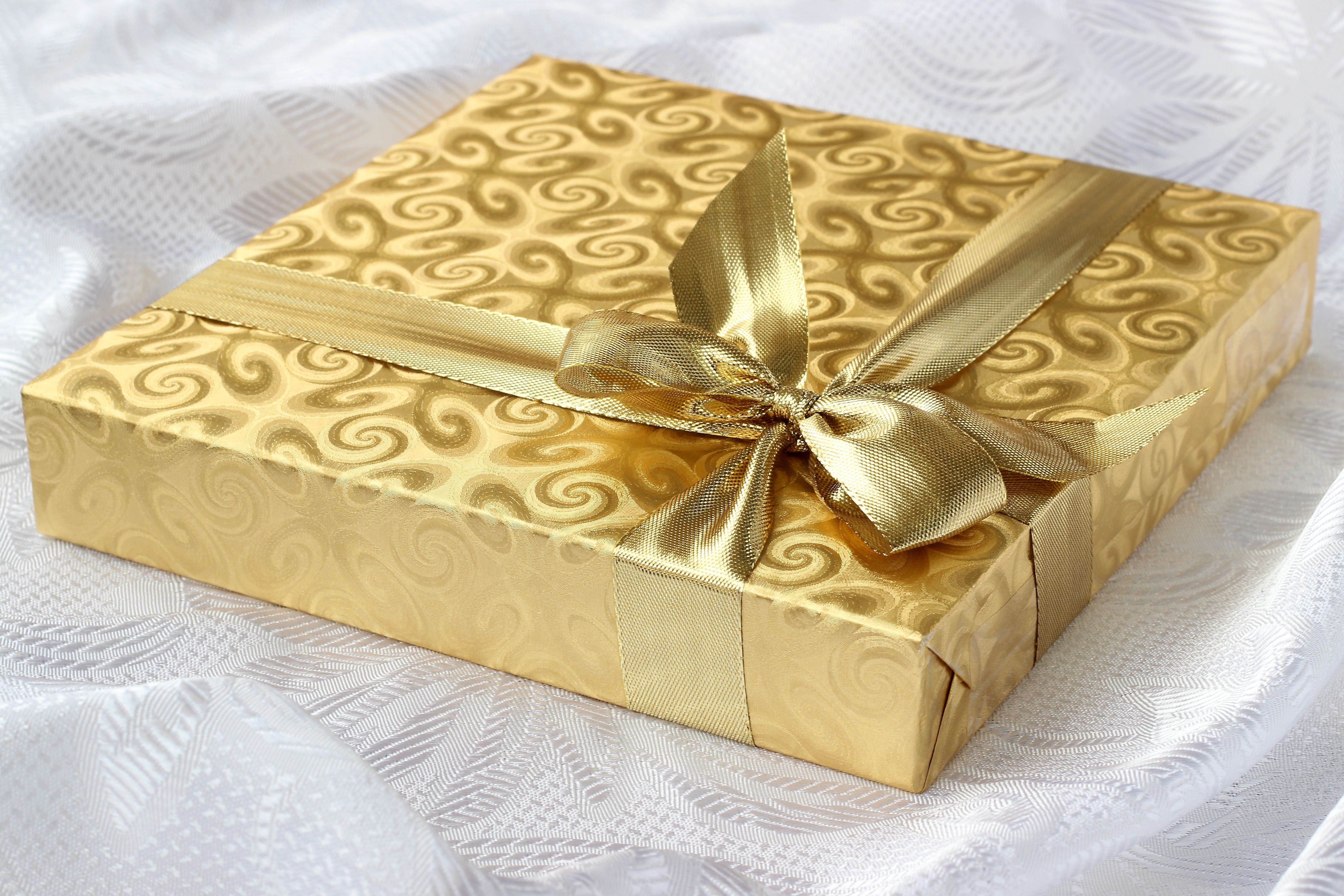 beige ribbon gift box