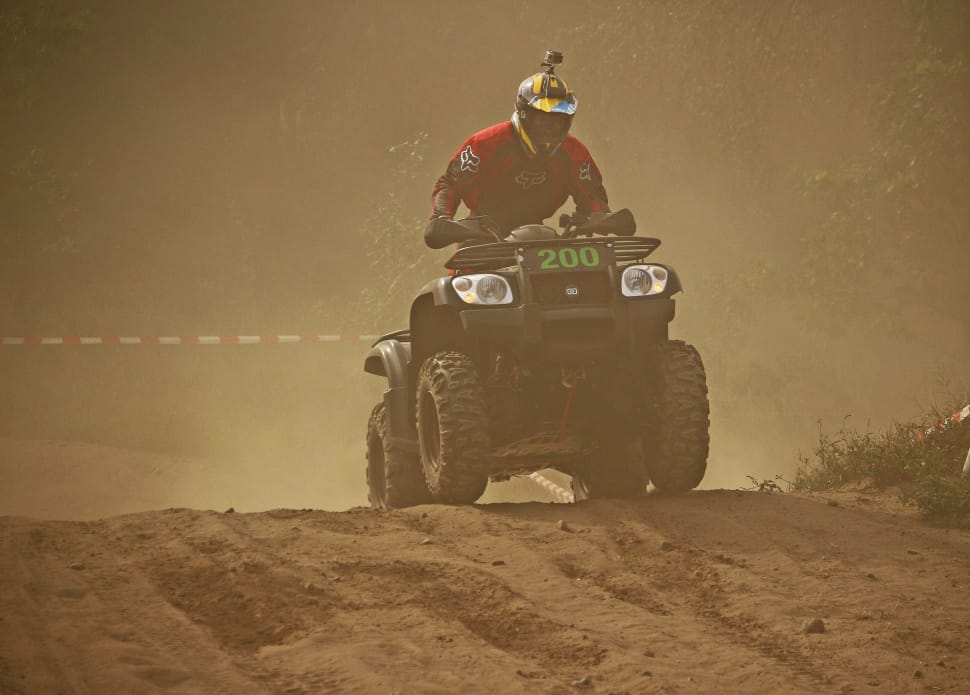 Enduro, Cross, Motocross, Dust, Sand, one man only, adventure preview
