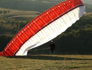 red and white parachute thumbnail