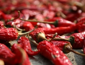 red chili peper lot thumbnail