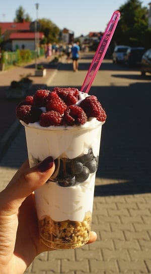 strawberry and blackberry yogurt desert thumbnail