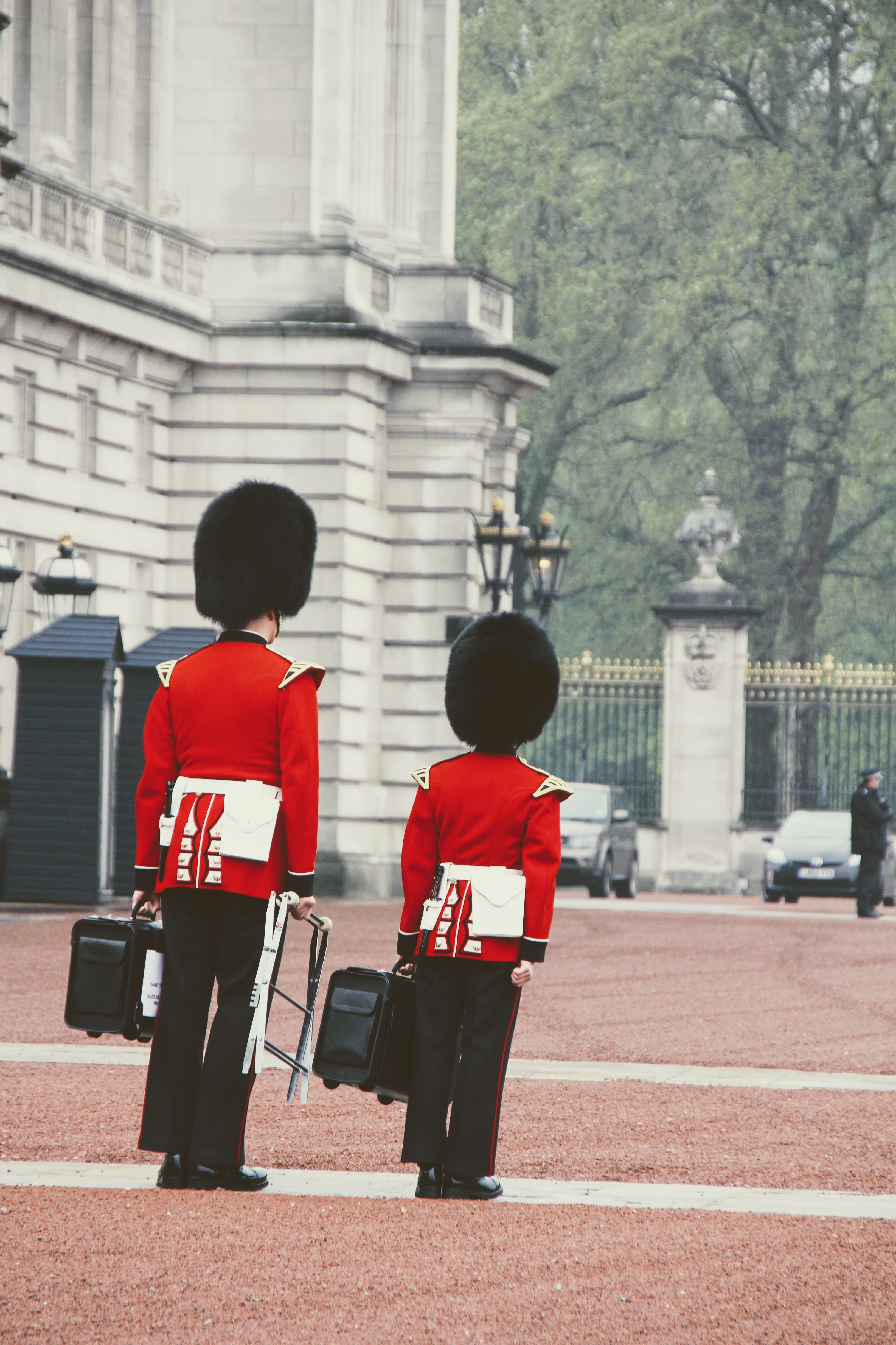 London, Buckingham, Parade, Sentry, child, boys