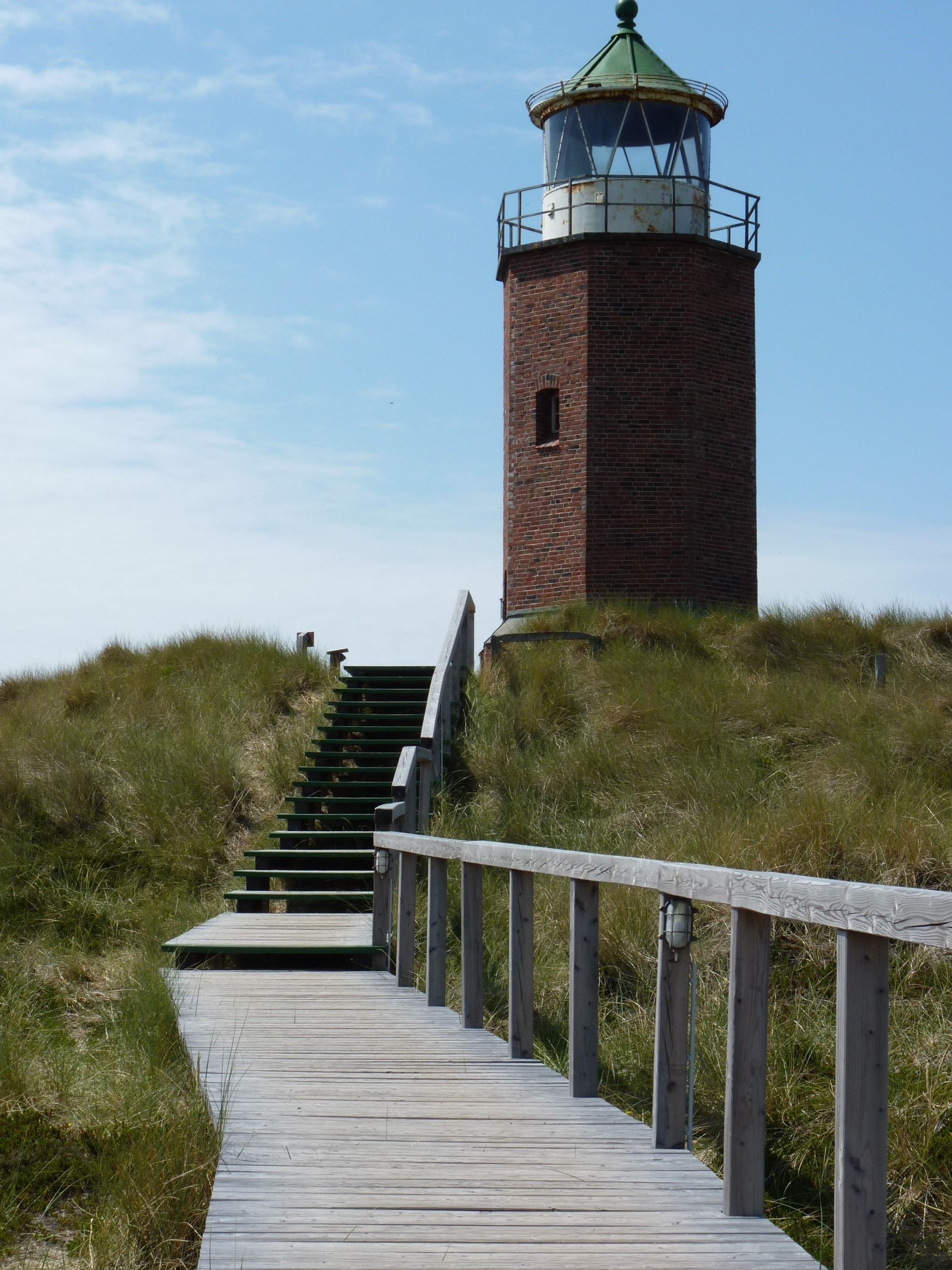 brown and white concrete lighthouse