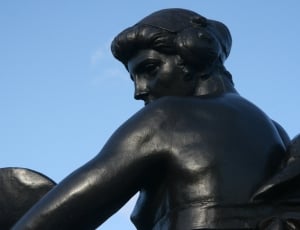 woman black statue thumbnail