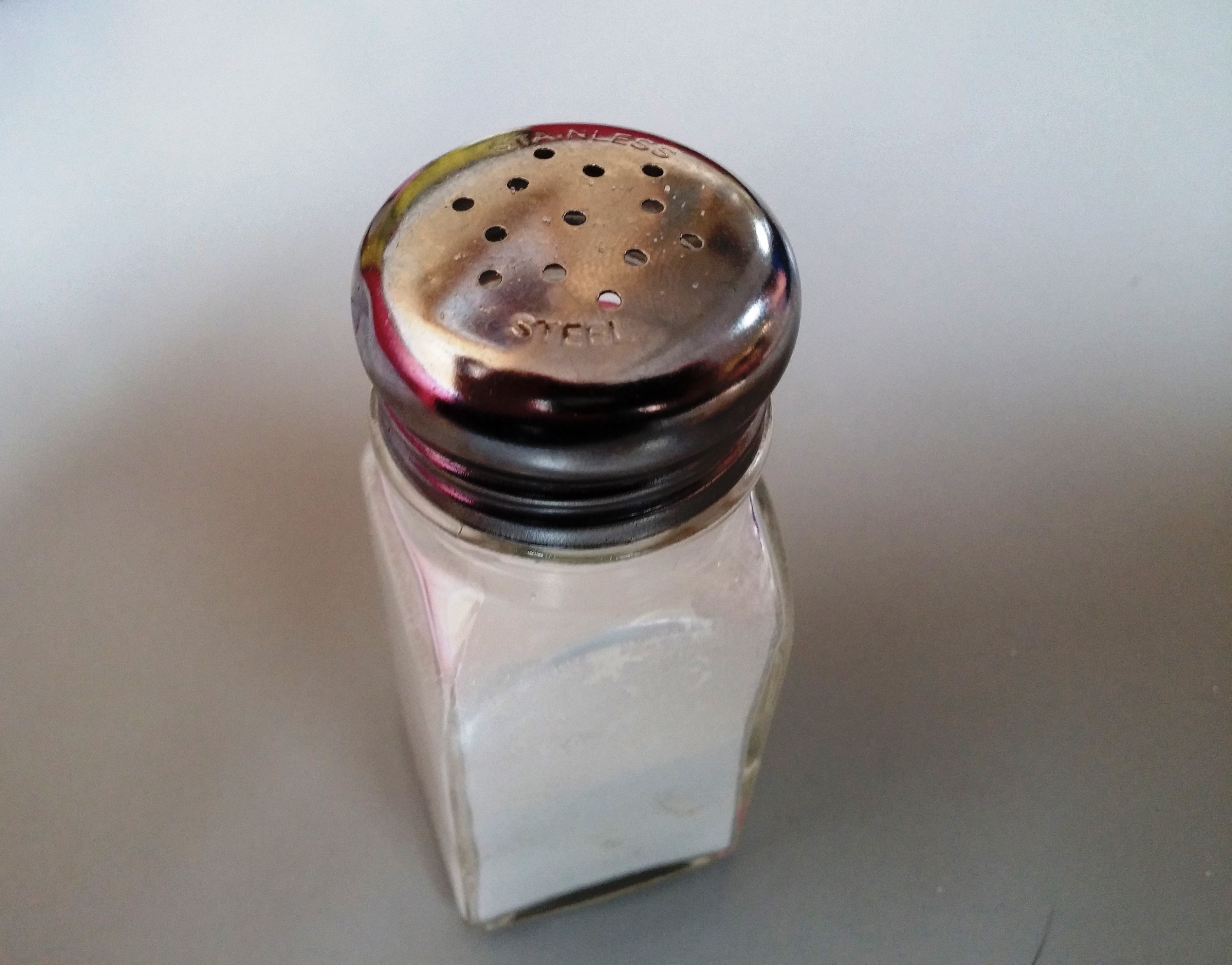clear glass salt dispenser