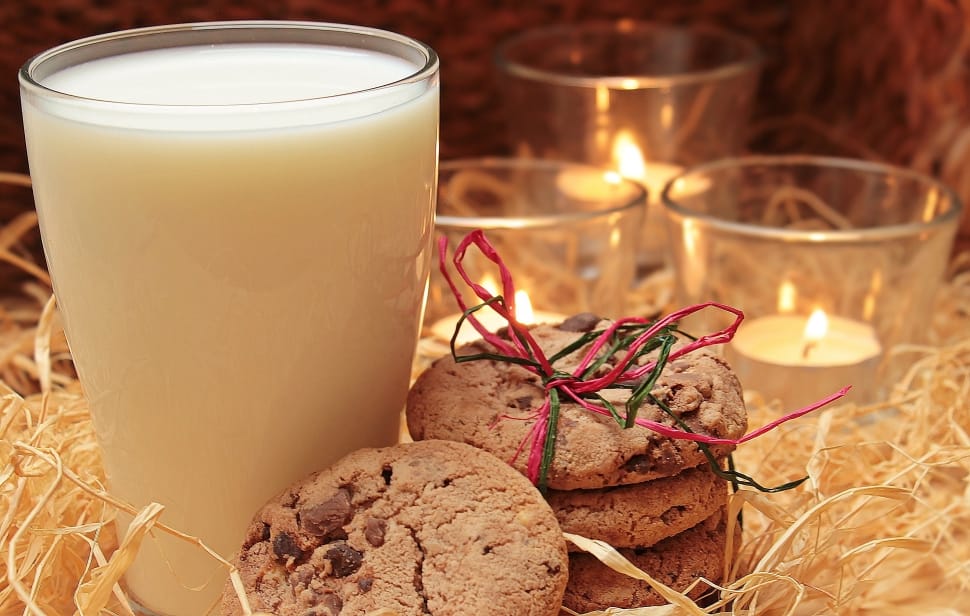 cookies and milk preview