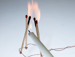 candle and matches thumbnail
